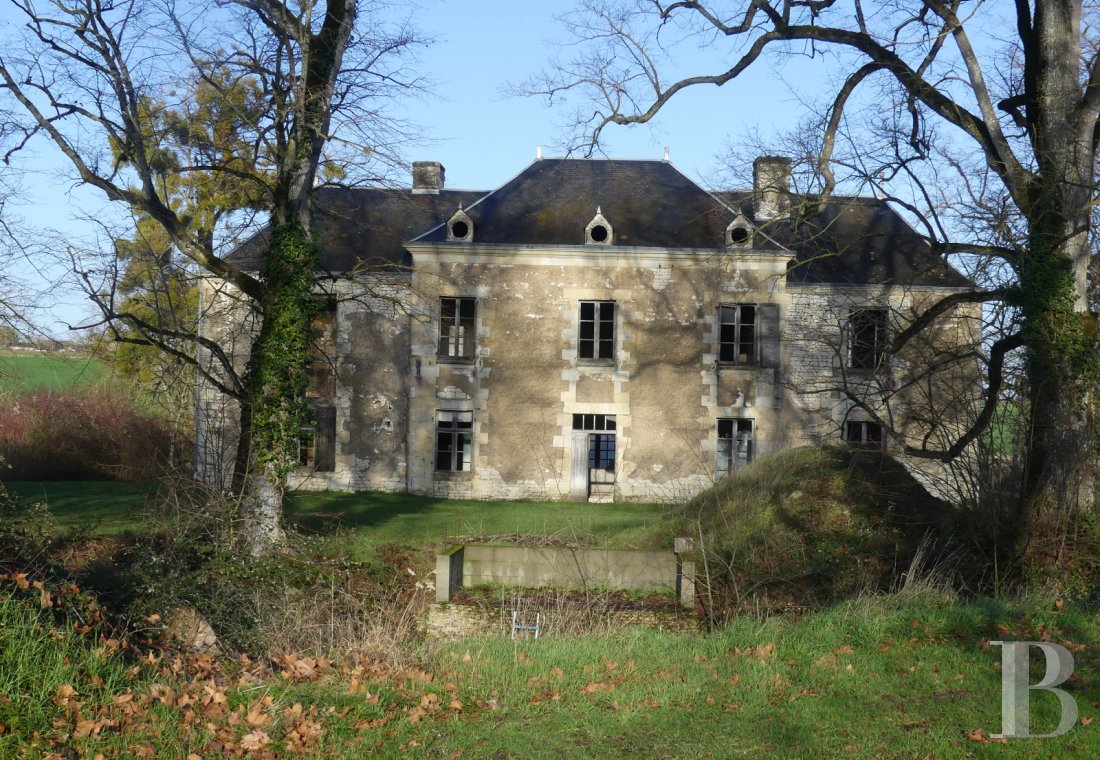 character properties France poitou charentes   - 2