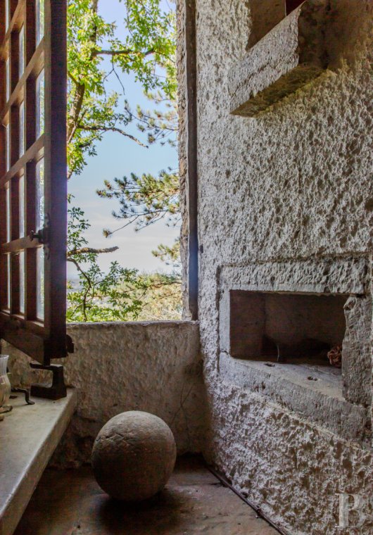 Ruins for sale - rhones-alps - A house with a converted old tower and remnants of an 11th-century chateau, looking down over a valley in France’s beautiful Bugey province between Lyon and Geneva