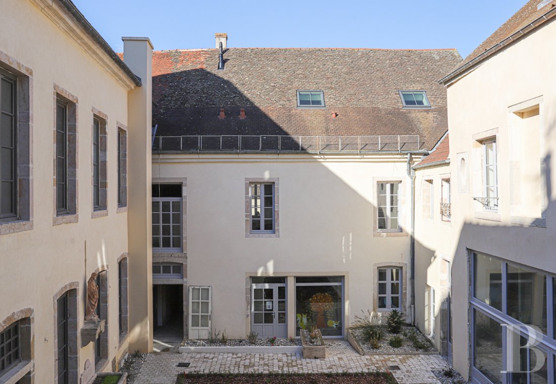 mansion houses for sale France burgundy   - 8