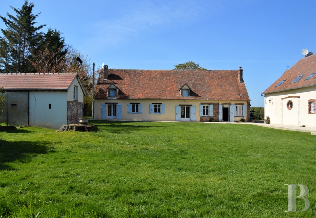 character properties France burgundy   - 1