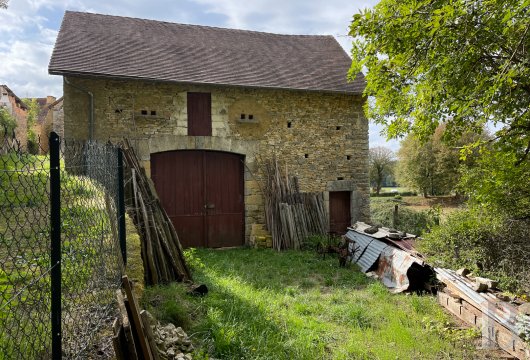 character properties France aquitaine   - 15