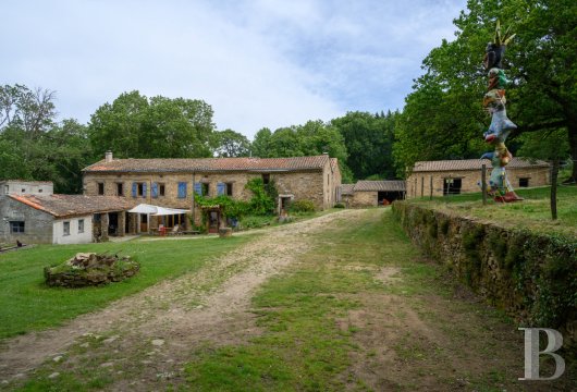 vieilles maisons francaises languedoc roussillon   - 15