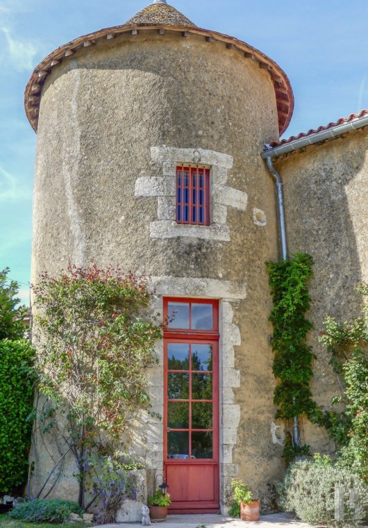 character properties France poitou charentes   - 3