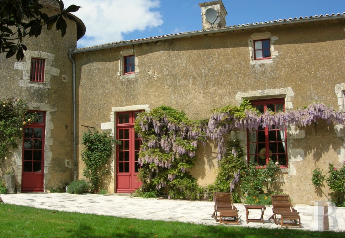 character properties France poitou charentes   - 4