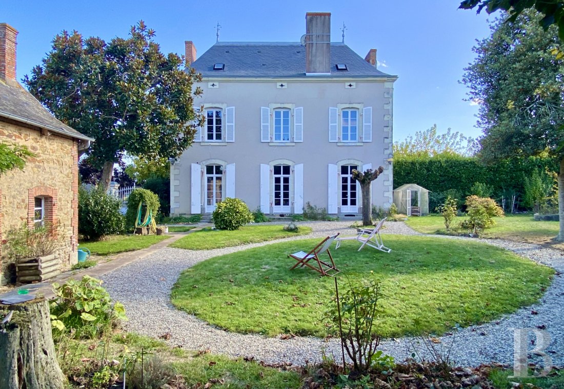 character properties France pays de loire   - 1