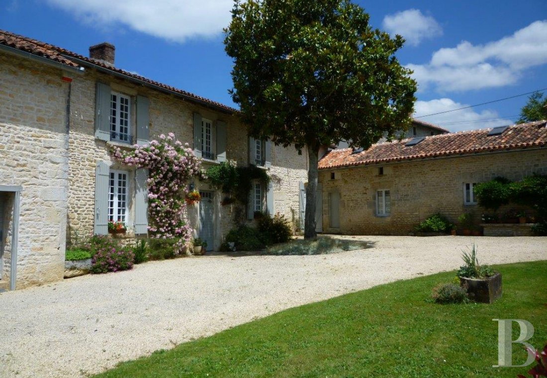 character properties France poitou charentes   - 1