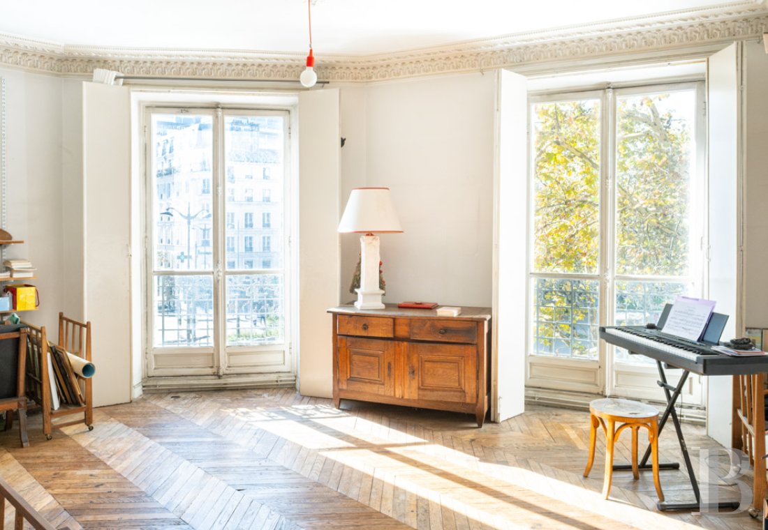 appartements à vendre - paris - Dans le 11e arrondissement, à l’orée du village Paul-Bert, un appartement de 117 m² au décor intact