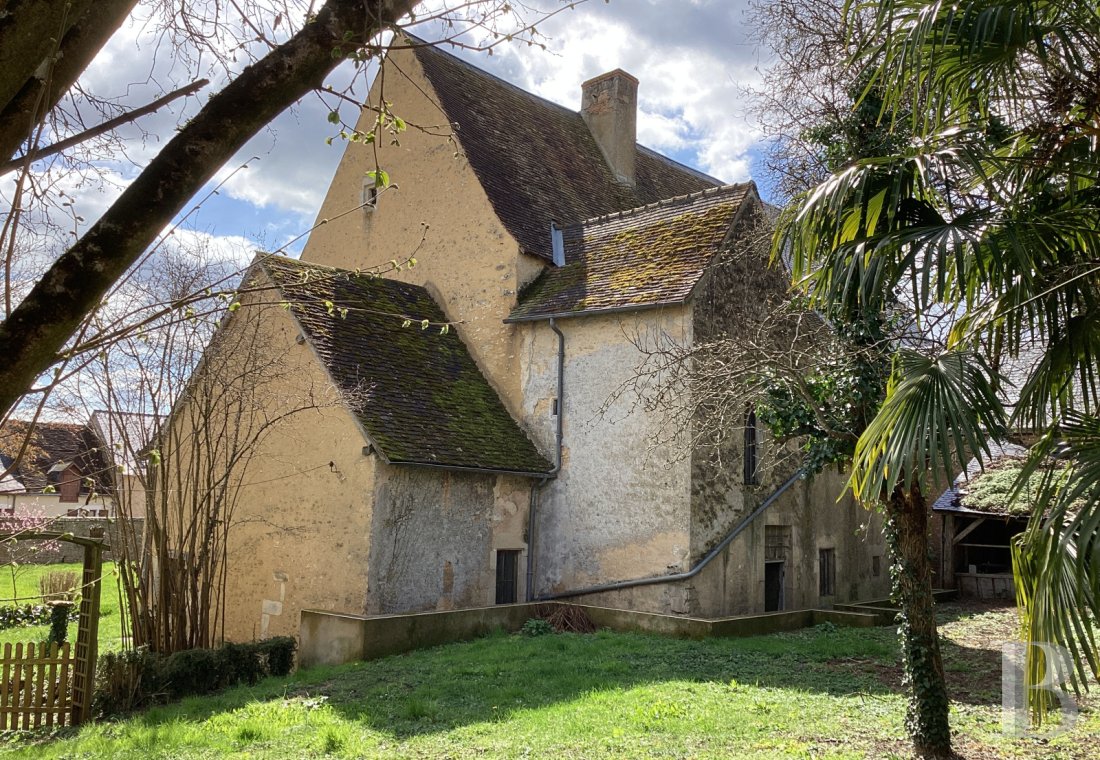 character properties France pays de loire   - 1