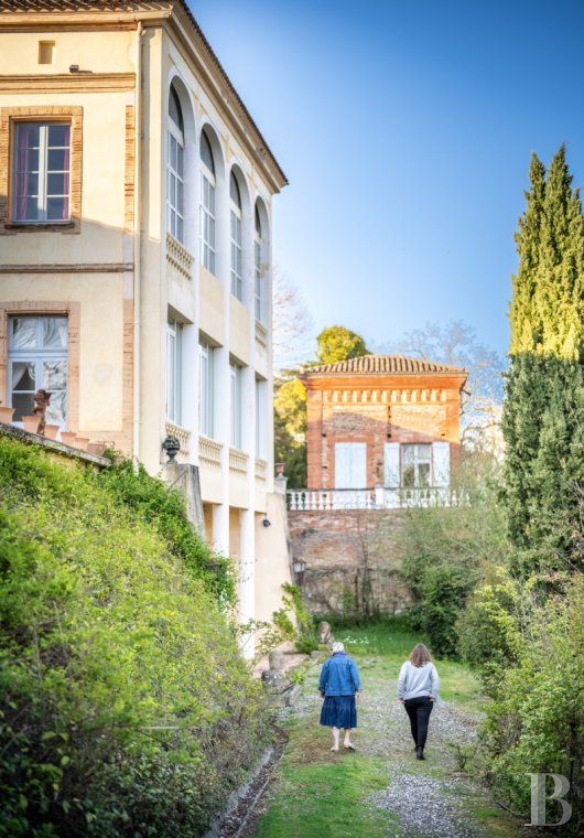 chateaux for sale France midi pyrenees   - 3