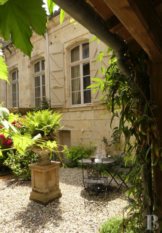 mansion houses for sale France midi pyrenees   - 4