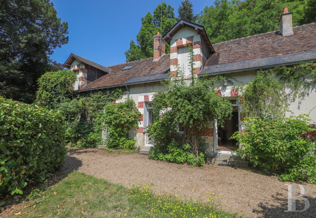 chateaux for sale France center val de loire   - 14