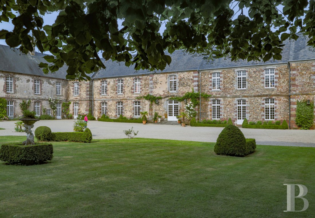 chateaux for sale France lower normandy   - 1