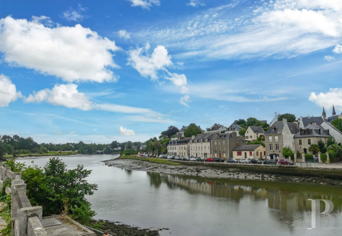 castles for sale France brittany   - 1