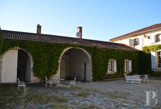 chateaux a vendre aquitaine   - 4