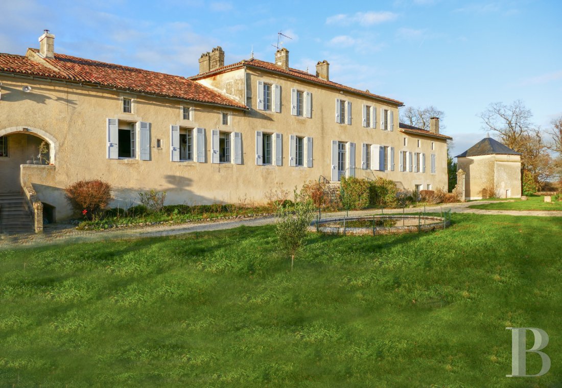 character properties France poitou charentes   - 3