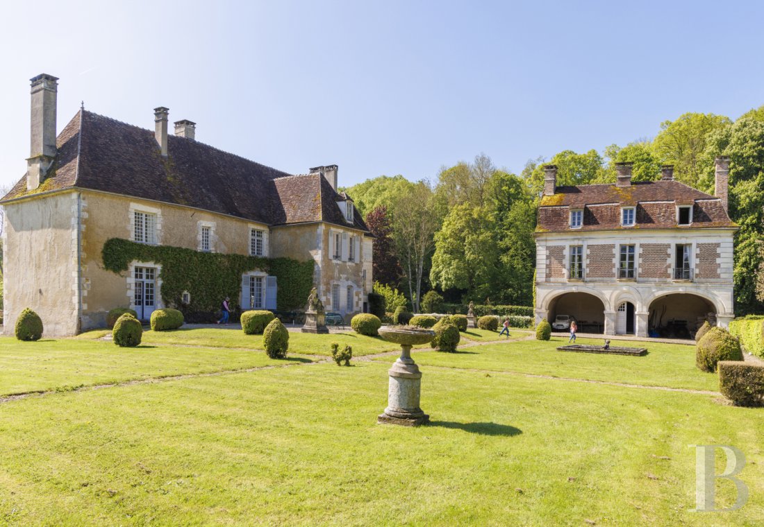 chateaux for sale France burgundy   - 8