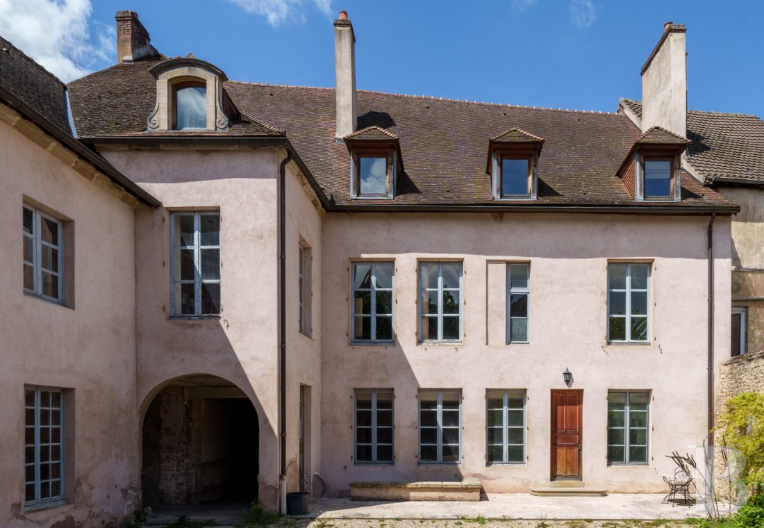 mansion houses for sale France burgundy   - 2