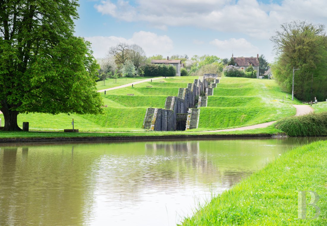 industrial heritage burgundy   - 19