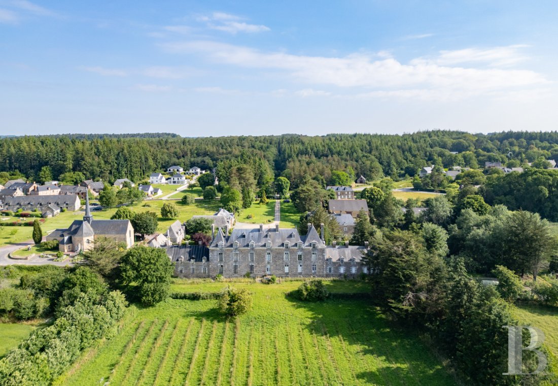 chateaux a vendre bretagne   - 1