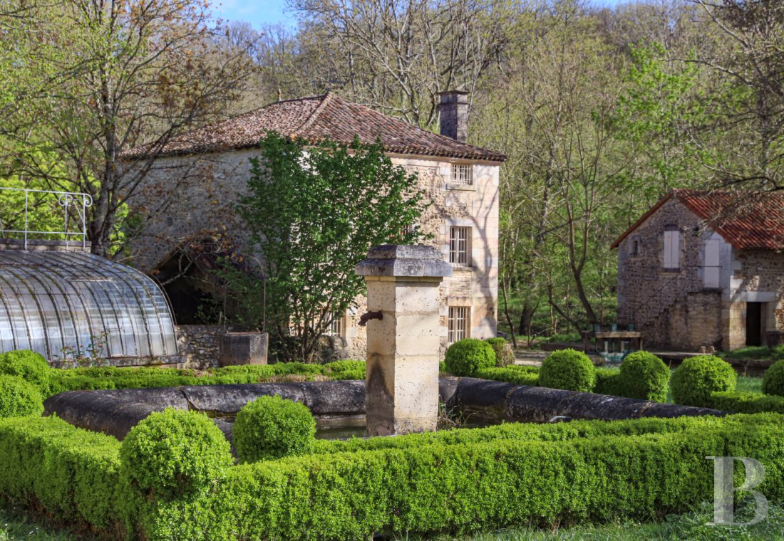 mills for sale France poitou charentes   - 15