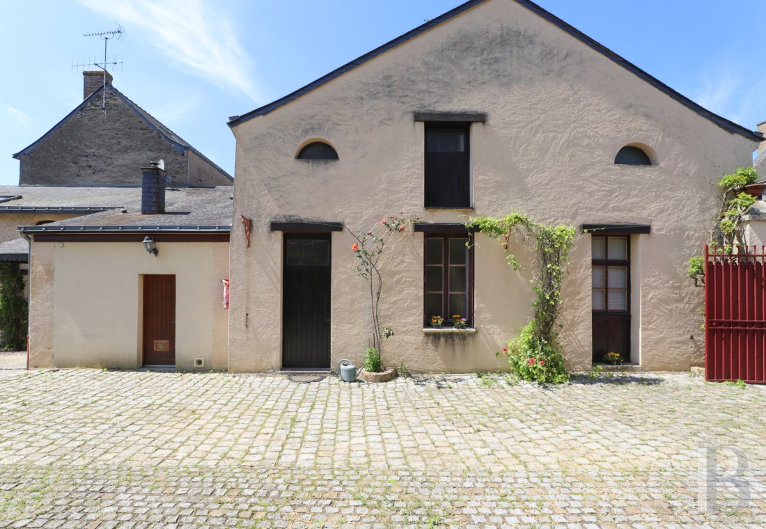 maisons de caractere a vendre pays de loire   - 12