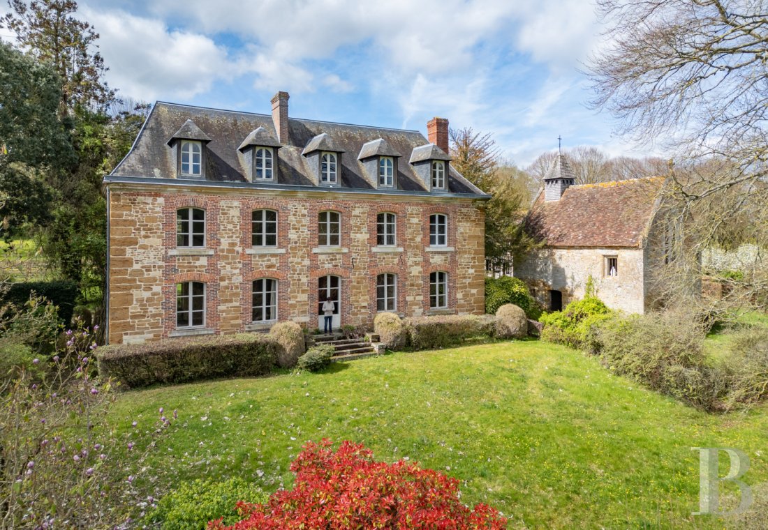 castles for sale France lower normandy   - 18