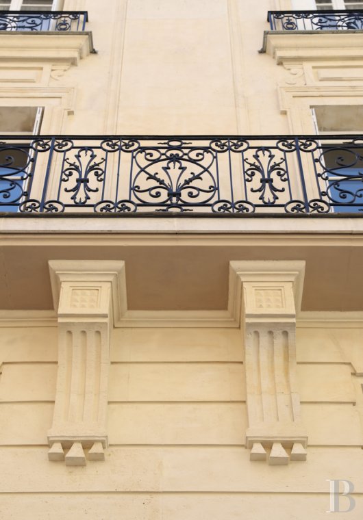 appartements à vendre - paris - Dans le 15e arrondissement de Paris, quartier Dupleix, un appartement de 178 m² habitables, au calme, rénové avec soin