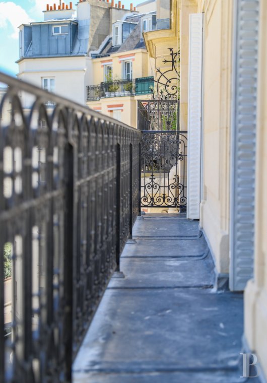 appartements a vendre paris   - 14