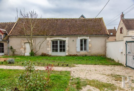 monastery for sale France burgundy   - 16