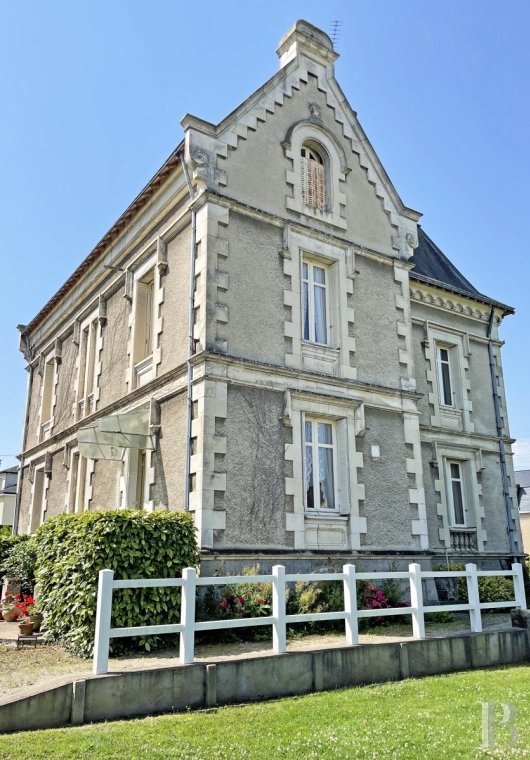 mansion houses for sale France pays de loire   - 3