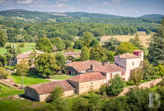 chateaux for sale France midi pyrenees   - 4