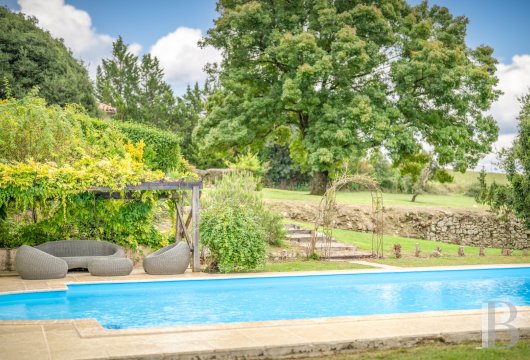 chateaux for sale France midi pyrenees   - 26