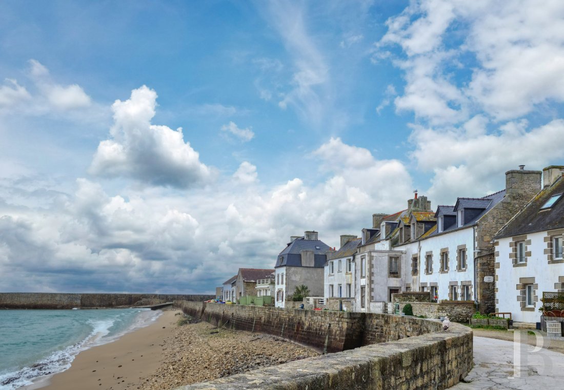 maisons de caractère à vendre - bretagne - Sur l'ile de Sein, une authentique maison de pêcheur écologiquement rénovée