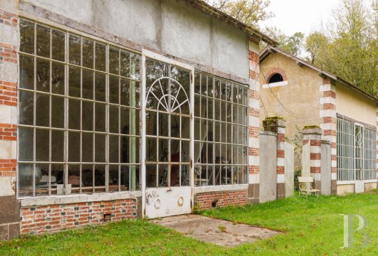 chateaux for sale France burgundy   - 31