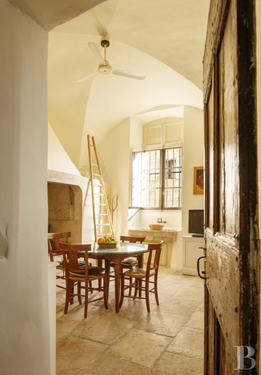 Dans le Vaucluse, à Ménerbes, un hôtel particulier du 17e siècle aux accents italiens - photo  n°15