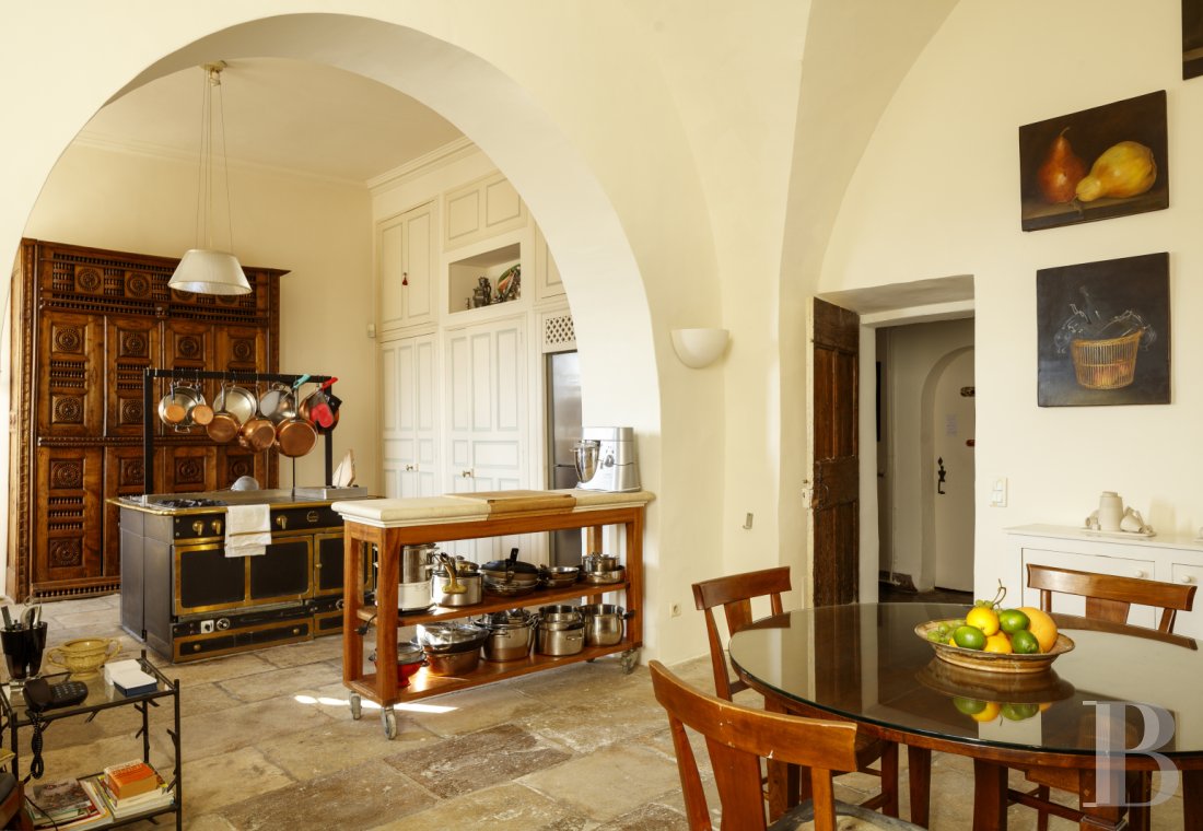 Dans le Vaucluse, à Ménerbes, un hôtel particulier du 17e siècle aux accents italiens - photo  n°13