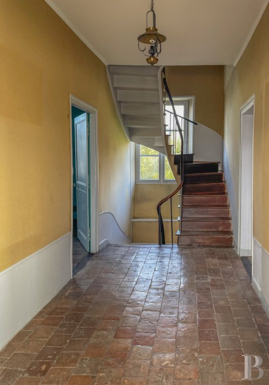 properties in town pays de loire   - 10