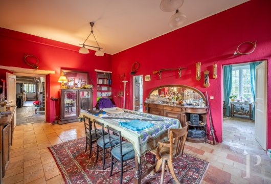 chateaux for sale France midi pyrenees   - 11