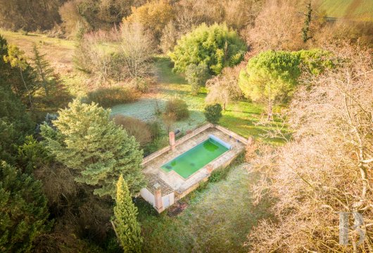 chateaux for sale France midi pyrenees   - 17