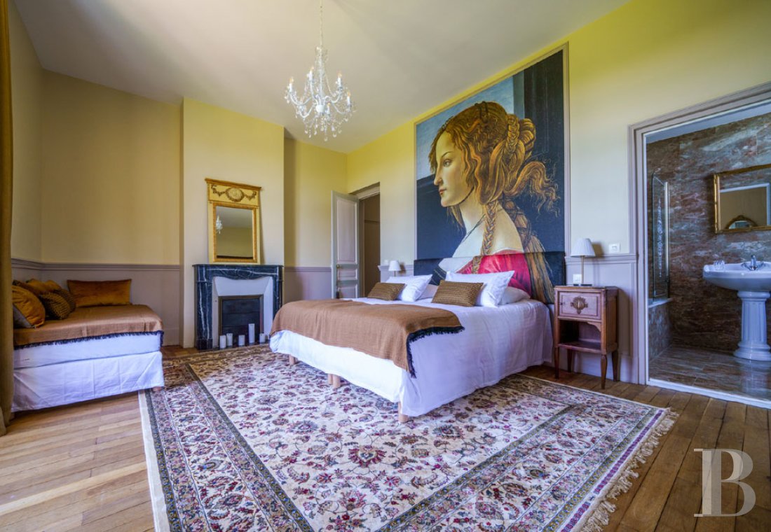En Indre-et-Loire, au sud-est de Tours, un château du 19e siècle bâti sur des vestiges du Moyen Âge - photo  n°11